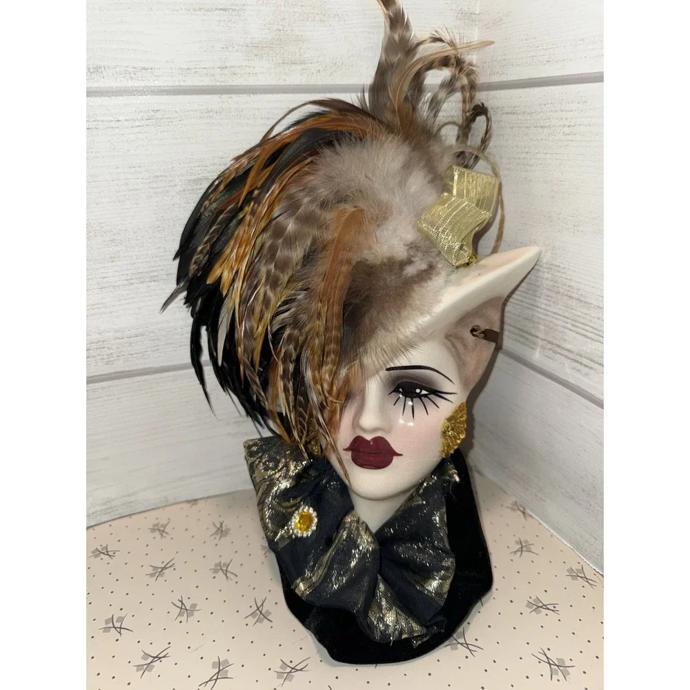 Unique Creations Art Deco Roaring 20s Lady Face Mask Wall Hanging Feather Hat
